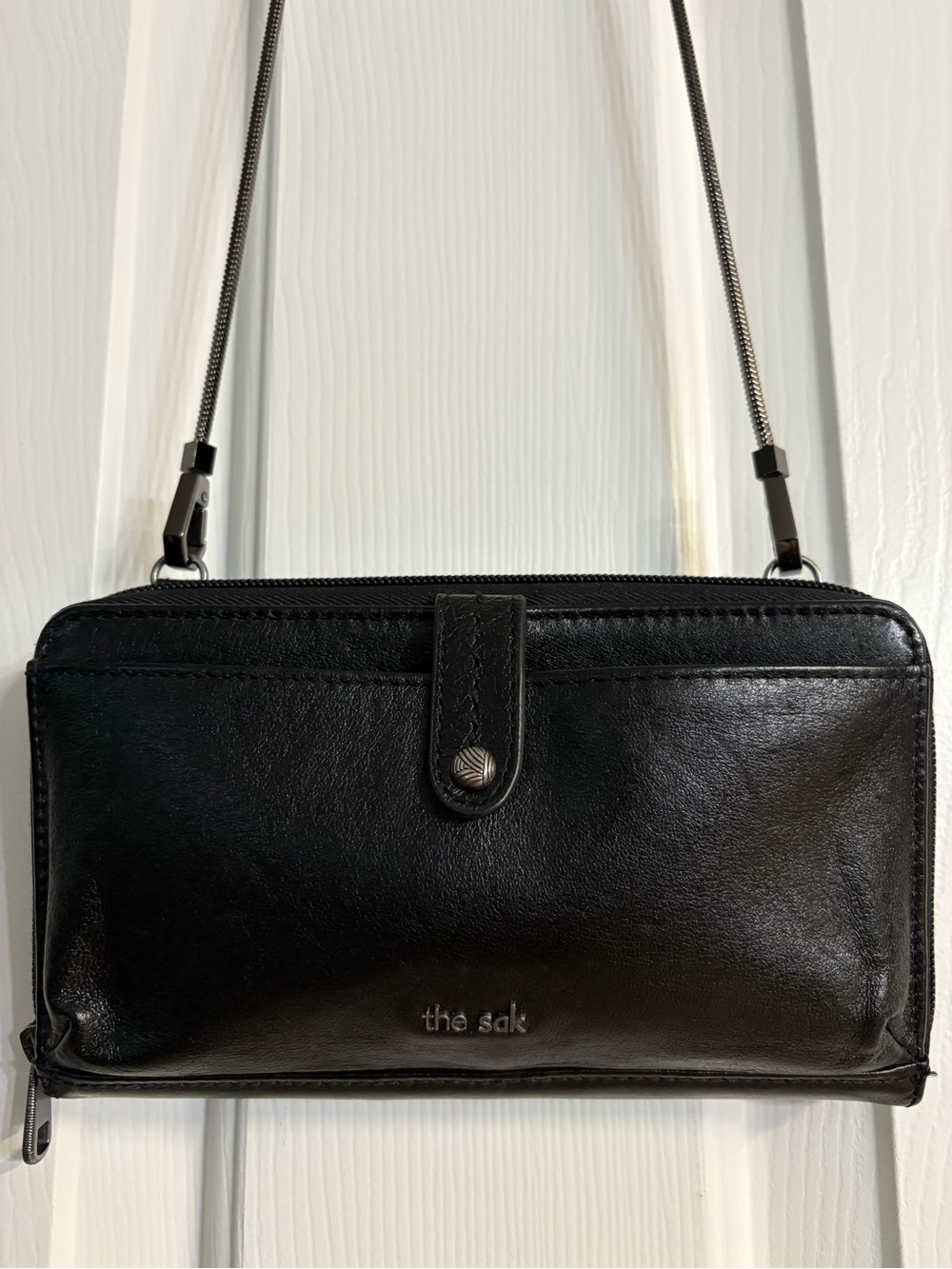 The Sak 3-in-1 Black Leather Phone Wallet
